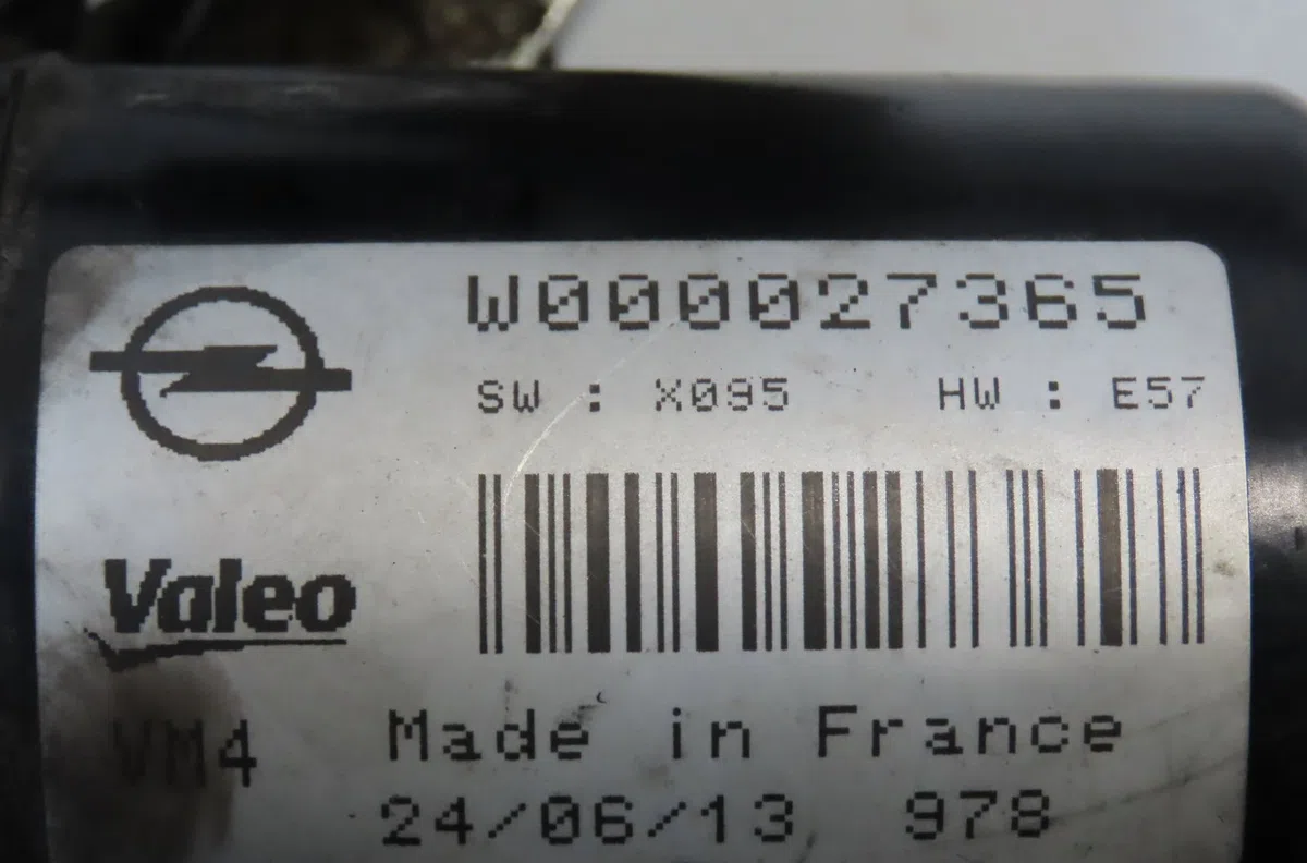 Moteur essuie-glace av gauche Opel ZAFIRA TOURER C (P12) 1.6 cdti (75) (2013) occasion