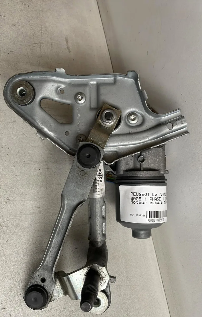 Moteur essuie-glace av gauche Peugeot 3008 Monospace (0U_) 1.6 thp (2009-2016) occasion