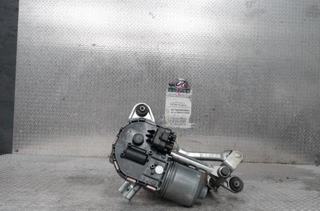 Moteur essuie-glace av gauche Peugeot 3008 Monospace (0U_) 2.0 hdi 150 - bluehdi 150 (2009-2016) 5 portes occasion