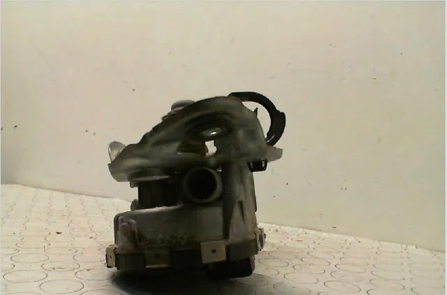 Moteur essuie-glace av gauche Peugeot 407 (6D_) 1.6 hdi 110 (6d9hzc, 6d9hyc) (2004-2010) occasion