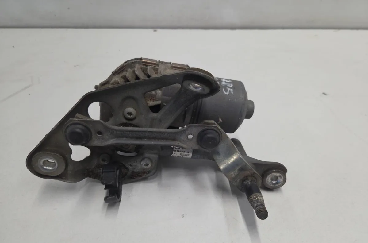 Moteur essuie-glace av gauche PEUGEOT 407 COUPE occasion