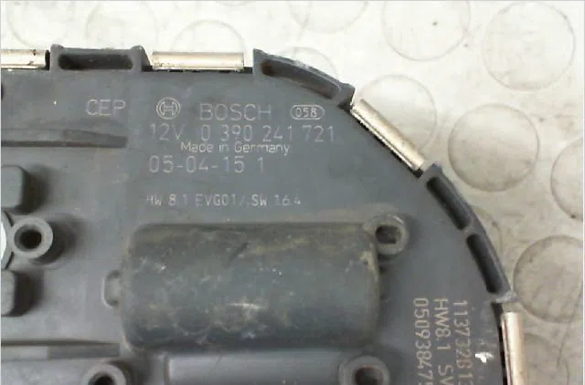 Moteur essuie-glace av gauche PEUGEOT 407 Phase 1 04-2004--07-2008 2.0 HDI 136ch occasion