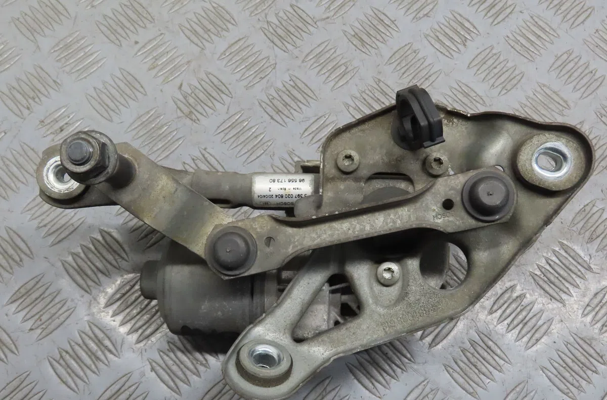 Moteur essuie-glace av gauche Peugeot 407 SW (6E_) 2.0 hdi 135 (2004-2010) occasion