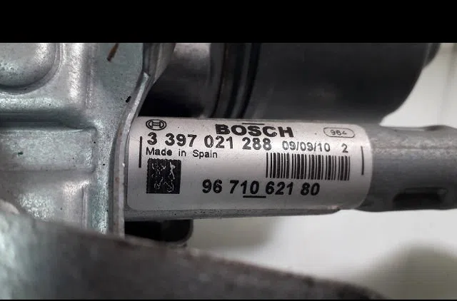 Moteur essuie-glace av gauche PEUGEOT 5008 2010 occasion