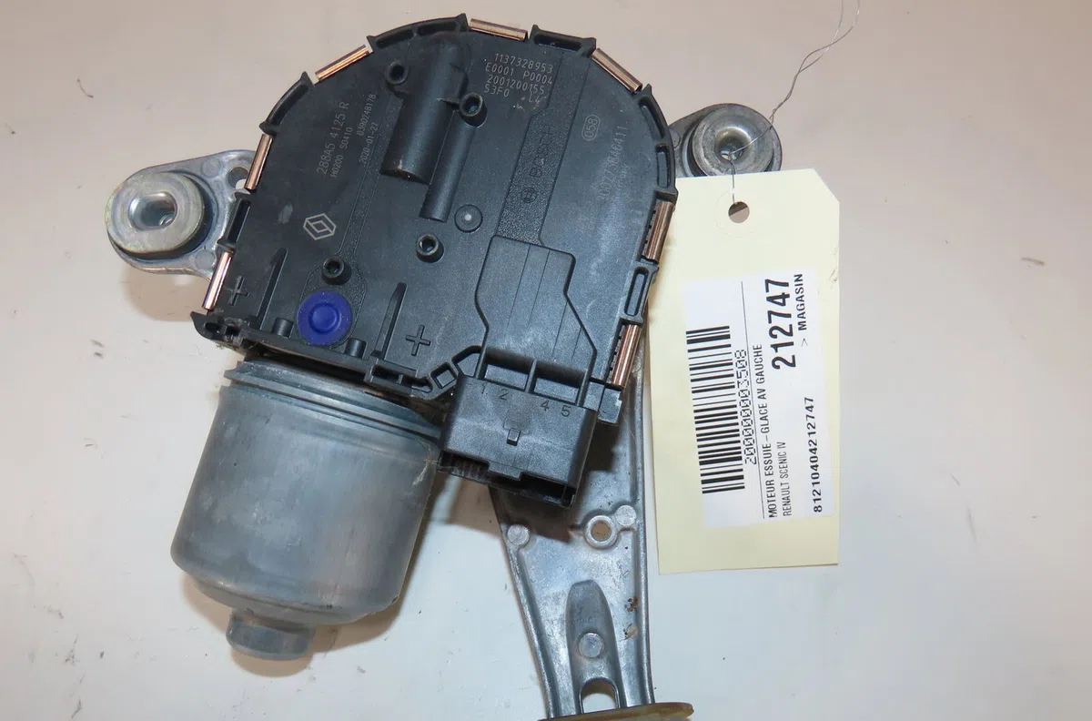 Moteur essuie-glace av gauche Renault GRAND SCÉNIC IV (R9_) 1.7 blue dci 120 (r9a7, r9a8) (2018) 5 portes occasion