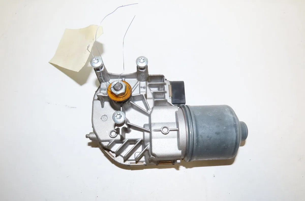 Moteur essuie-glace av gauche Volkswagen GOLF PLUS V (5M1, 521) 1.9 tdi (2005-2009) 5 portes occasion