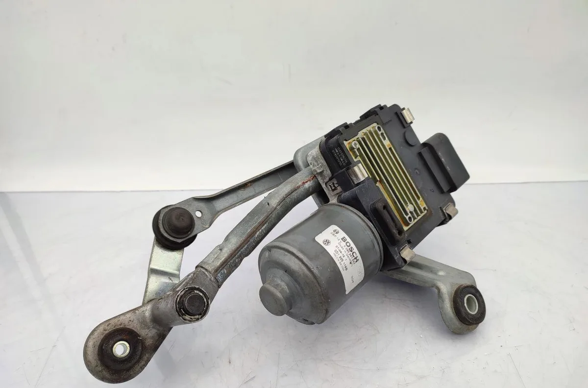 Moteur essuie-glace av gauche VOLKSWAGEN PHAETON PHASE 1 occasion