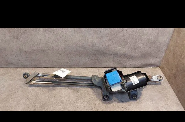 Moteur essuie-glace avant Alfa romeo 146 (930_) 1.4 i.e. 16v t.s. (930.b3a) (1996-2001) occasion