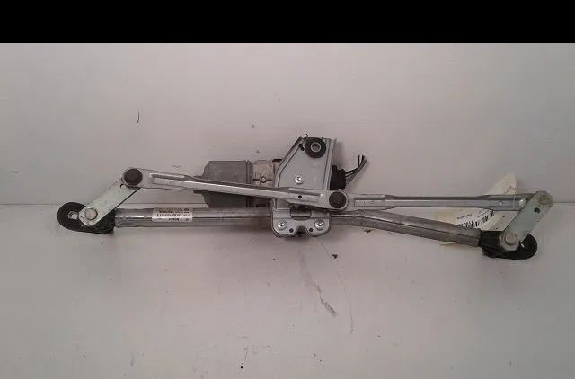 Moteur essuie-glace avant Alfa romeo 147 (937_) 1.6 16v t.spark (937.axa1a, 937.axb1a, 937.bxb1a) (2001-2010) occasion