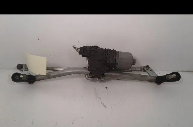 Moteur essuie-glace avant Alfa romeo 147 (937_) 1.6 16v t.spark (937.axa1a, 937.axb1a, 937.bxb1a) (2001-2010) occasion