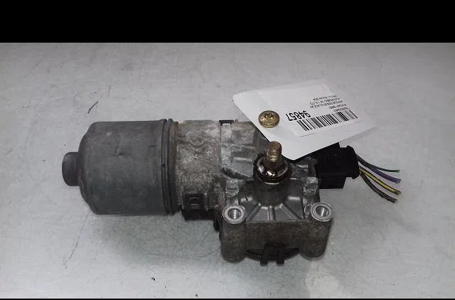 Moteur essuie-glace avant Alfa romeo 147 (937_) 1.9 jtd 16v (937.axg1b, 937.bxg1b) (2002-2010) occasion