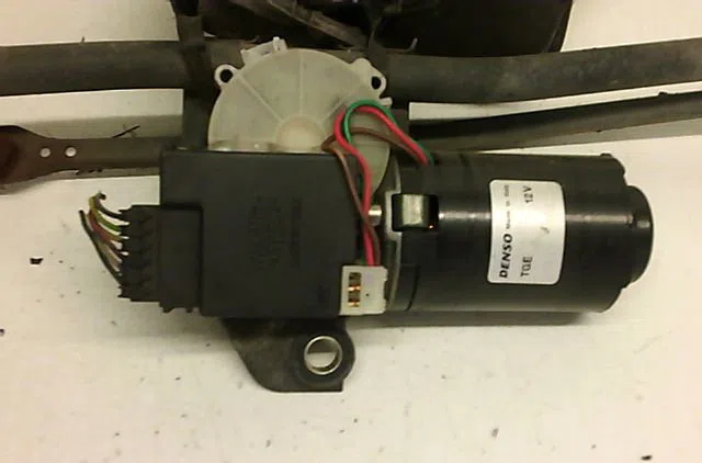 Moteur essuie-glace avant ALFA ROMEO 156 occasion