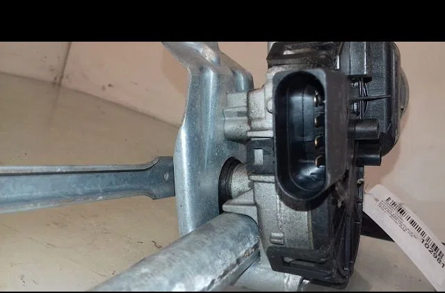 Moteur essuie-glace avant Alfa romeo 159 (939_) 1.9 jtdm 8v (939axe1b) (2005-2011) occasion