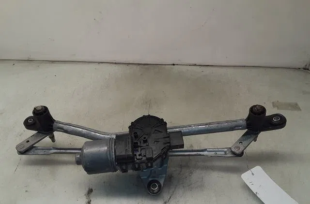Moteur essuie-glace avant Alfa romeo 159 (939_) 2.4 jtdm (939axd12, 939axd1b) (2005-2011) occasion