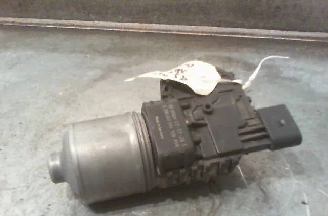Moteur essuie-glace avant ALFA ROMEO GT 2004 occasion