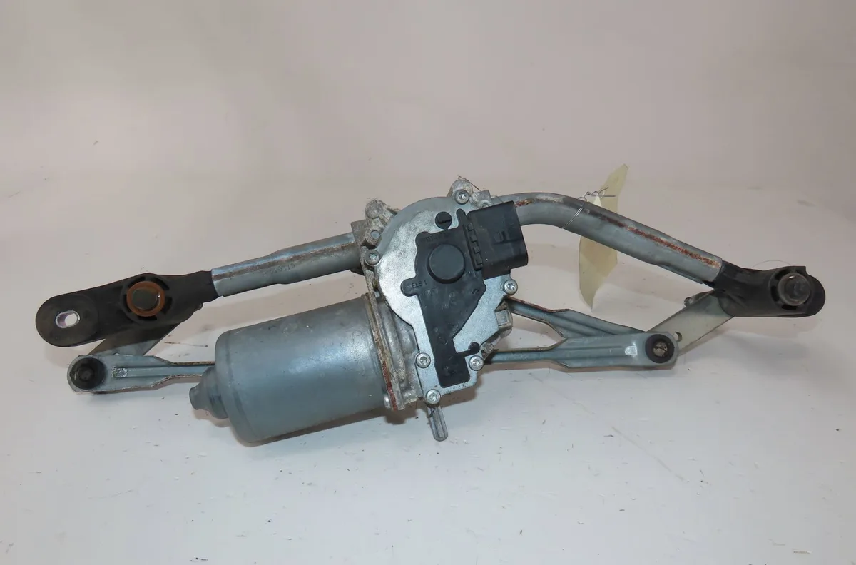 Moteur essuie-glace avant Alfa romeo MITO (955_) 1.4 (955axb1b) (2008-2013) occasion