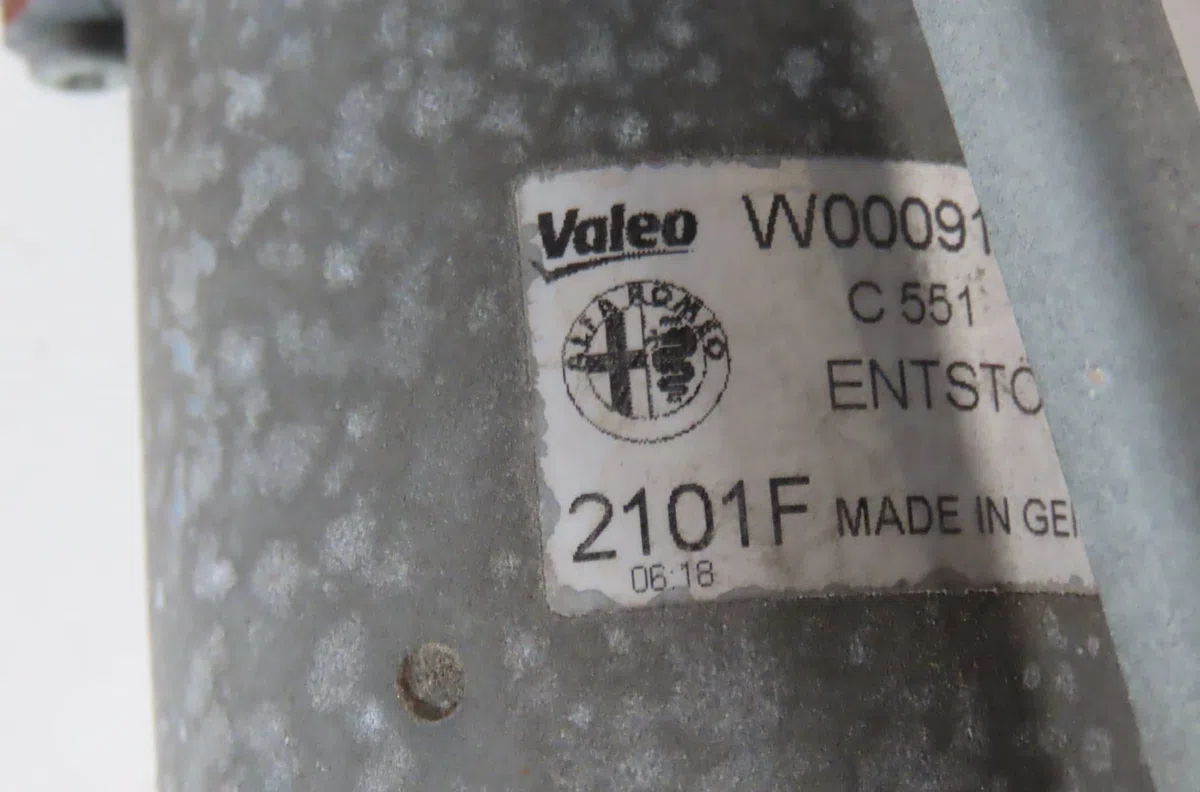 Moteur essuie-glace avant Alfa romeo MITO (955_) 1.4 (955axb1b) (2008-2013) occasion