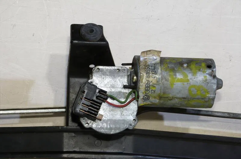 Moteur essuie-glace avant AUDI 80 3 PHASE 1 occasion