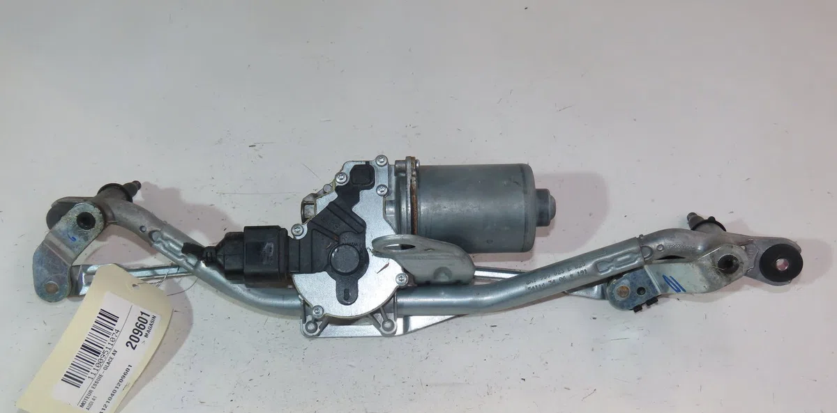 Moteur essuie-glace avant Audi A1 (8X1, 8XK) S1 quattro (2014-2018) occasion