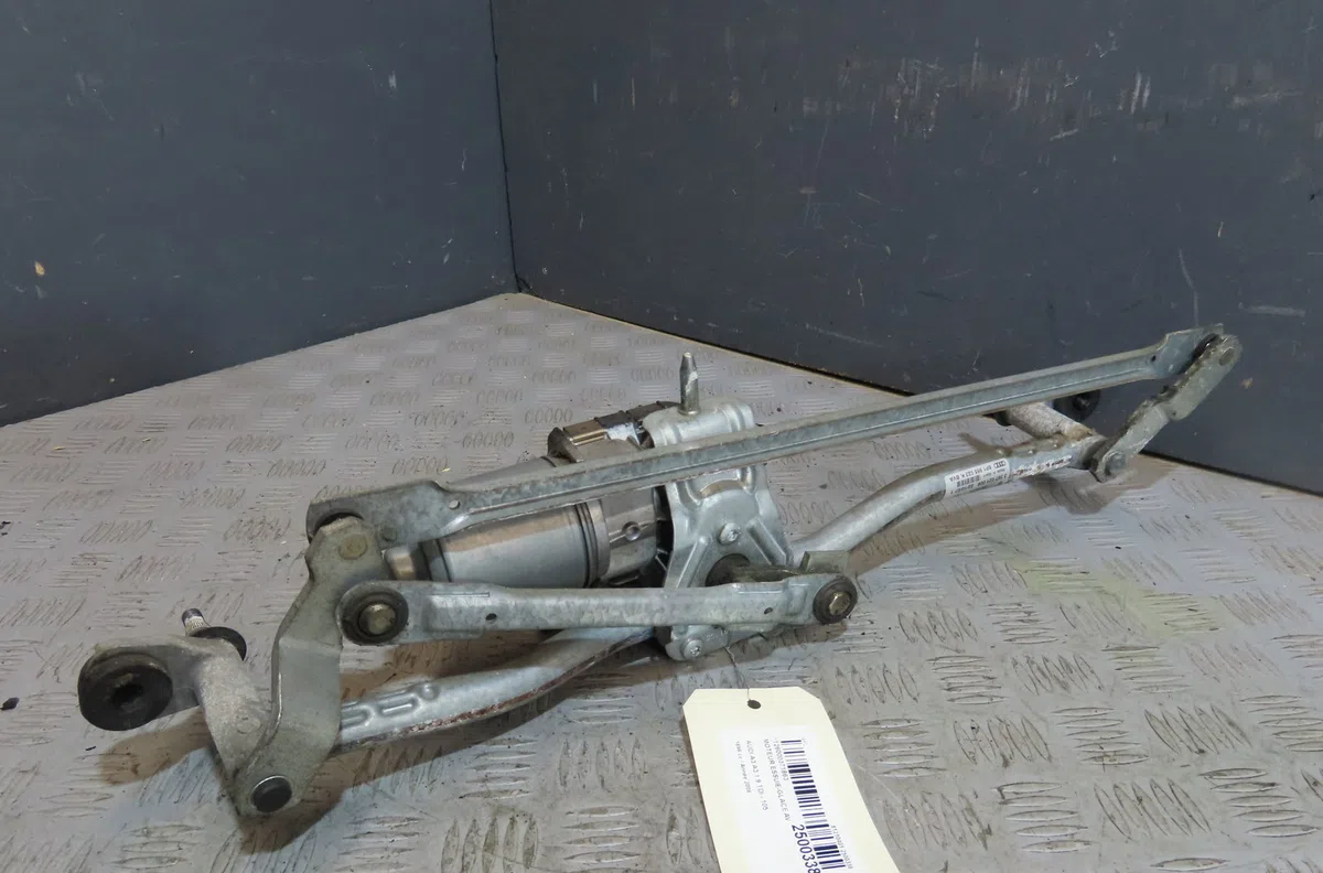 Moteur essuie-glace avant Audi A3 (8P1) 1.9 tdi (2003-2010) 3 portes occasion