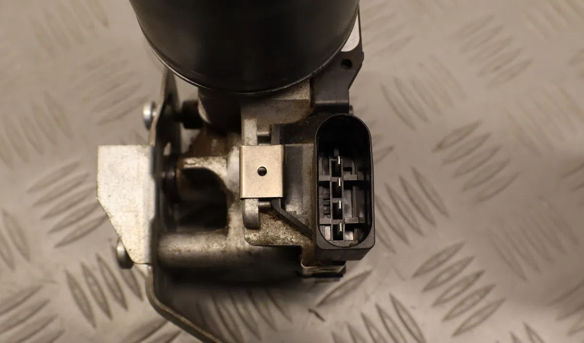 Moteur essuie-glace avant Audi A3 (8V1, 8VK) 2.0 tdi quattro (2012-2017) occasion