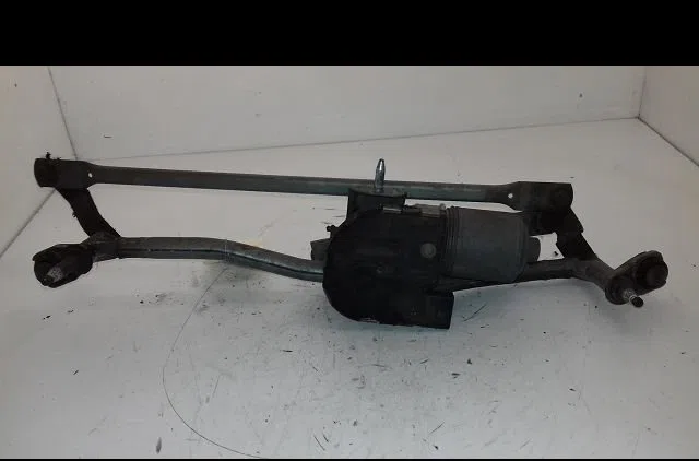 Moteur essuie-glace avant Audi A3 Sportback (8PA) 1.6 tdi (2009-2013) occasion