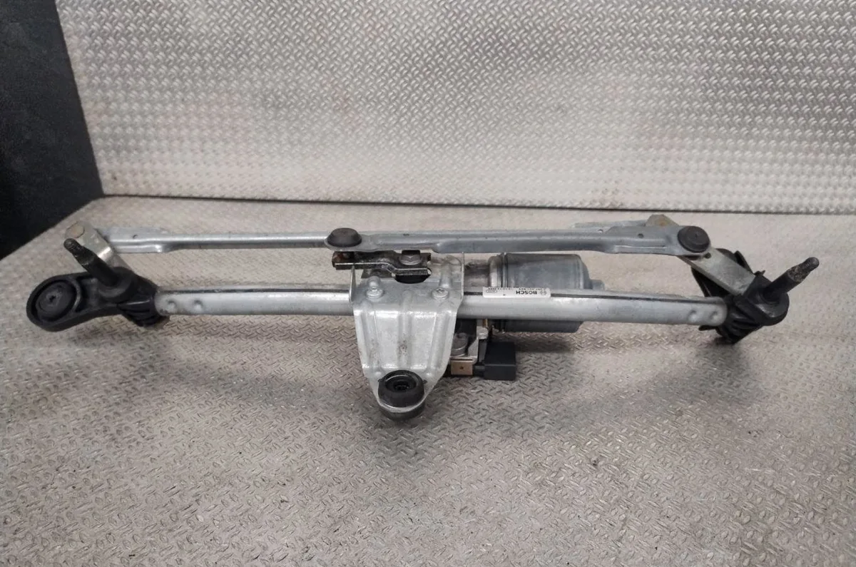 Moteur essuie-glace avant Audi A3 Sportback (8VA, 8VF) 2.0 tdi (2012-2020) 5 portes occasion