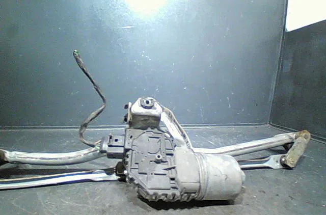 Moteur essuie-glace avant Audi A4 B6 Avant (8E5) 1.9 tdi quattro (2001-2004) occasion