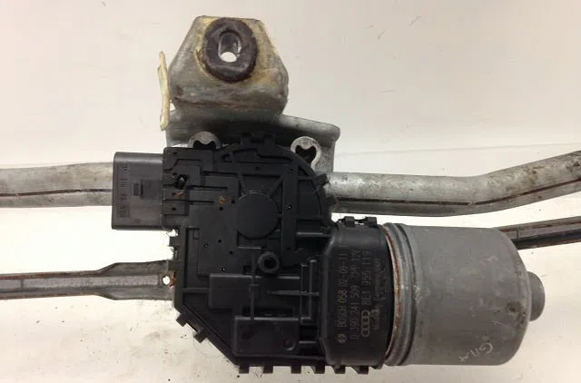 Moteur essuie-glace avant Audi A4 B6 Avant (8E5) 2.5 tdi quattro (2001-2004) occasion