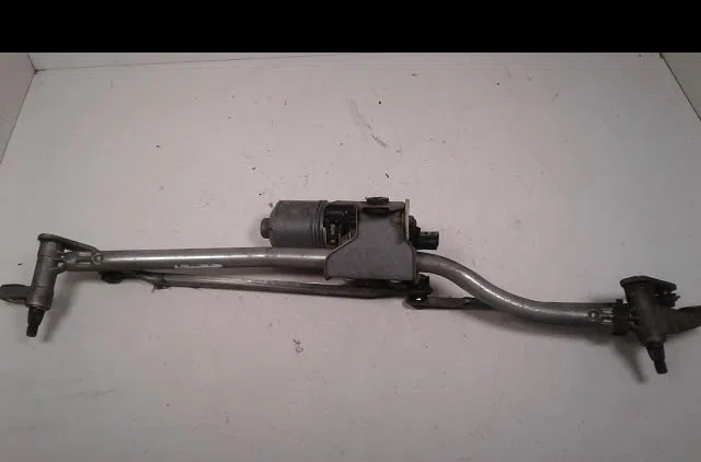 Moteur essuie-glace avant Audi A4 B7 (8EC) 1.9 tdi (2004-2008) 4 portes occasion