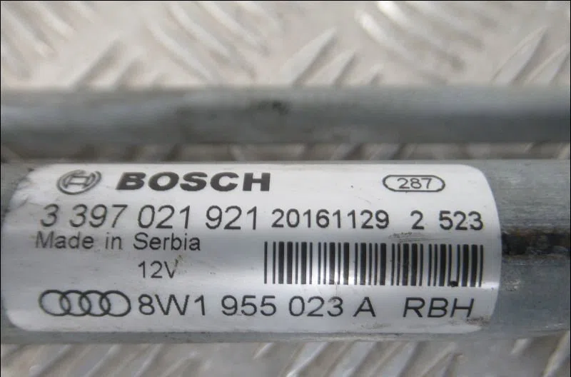Moteur essuie-glace avant Audi A4 B9 Avant (8W5, 8WD) 2.0 tdi (2015-2018) occasion