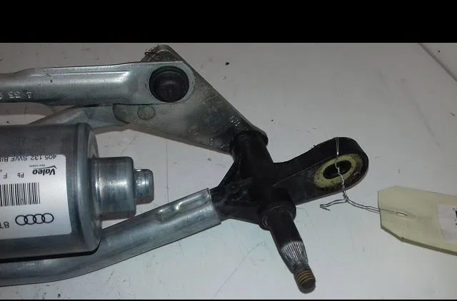 Moteur essuie-glace avant Audi A5 (8T3) 3.0 tdi quattro (2007-2012) occasion