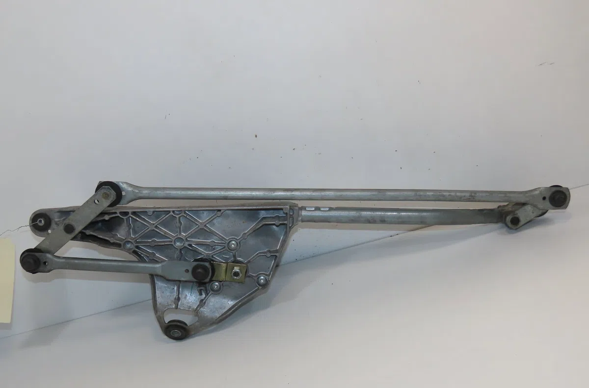 Moteur essuie-glace avant Audi A8 D3 (4E2, 4E8) 3.0 tdi quattro (2003-2010) occasion