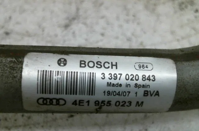 Moteur essuie-glace avant Audi A8 D3 (4E2, 4E8) 4.2 tdi quattro (2005-2005) occasion