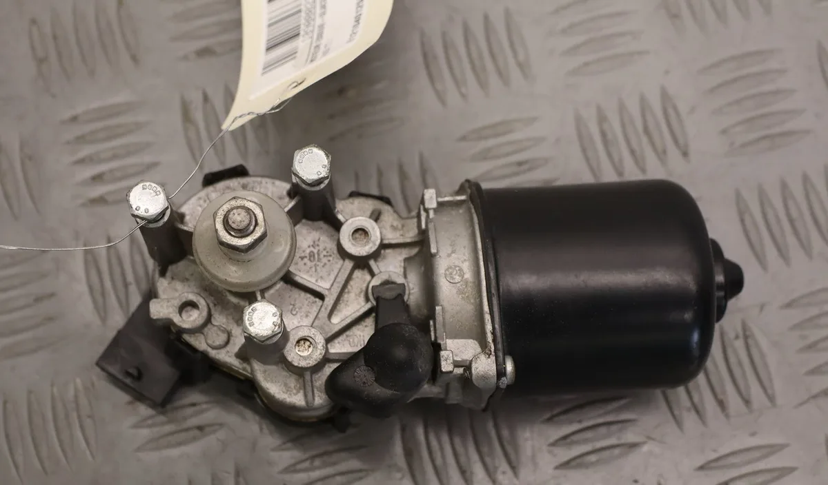 Moteur essuie-glace avant Audi TT (8N3) 1.8 t quattro (1998-2006) occasion