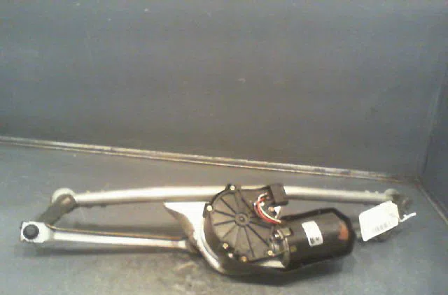 Moteur essuie-glace avant B.M.W. SERIE 3 1996 occasion