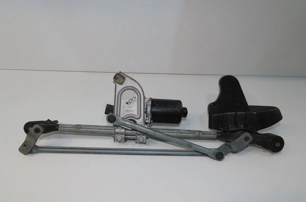 Moteur essuie-glace avant Bmw 1 (F20) 118 d xdrive (2013-2015) occasion