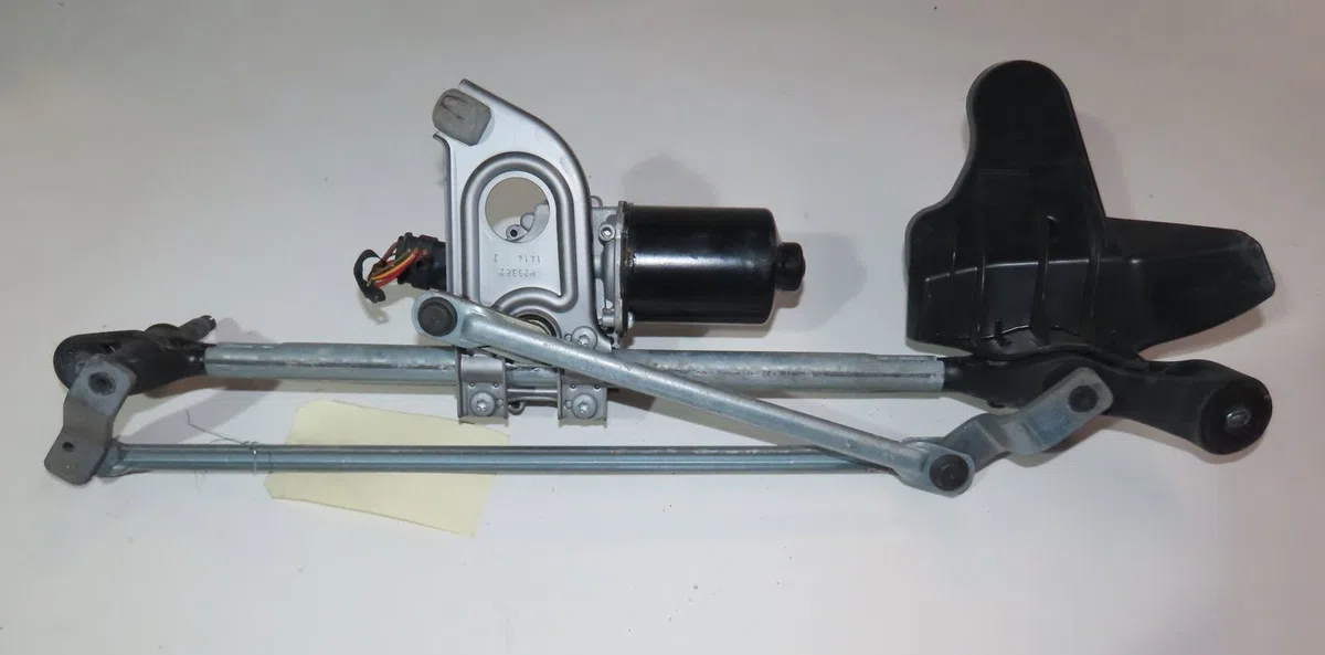 Moteur essuie-glace avant Bmw 1 (F20) M 135 i (2012-2015) occasion