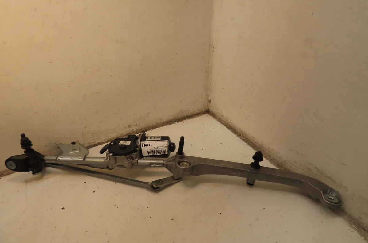 Moteur essuie-glace avant Bmw 2 Gran Tourer (F46) 216 d (2014) occasion