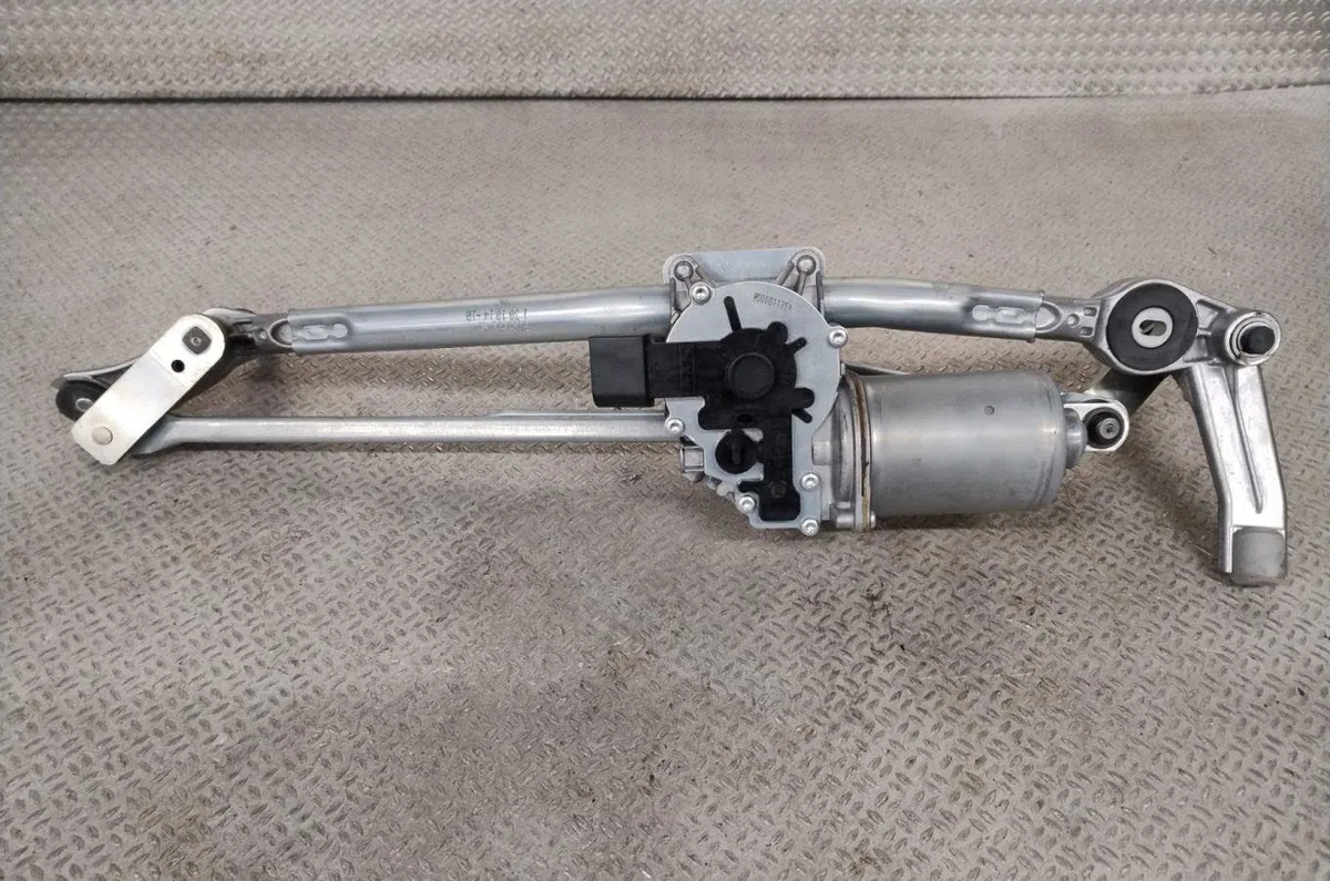 Moteur essuie-glace avant Bmw 3 (E90) 316 d (2009-2011) occasion