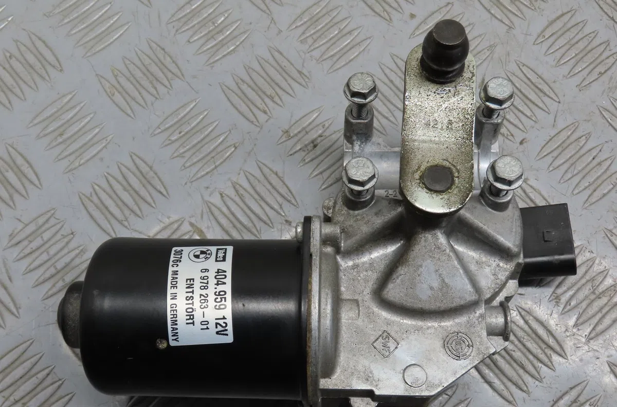 Moteur essuie-glace avant Bmw 3 (E90) 330 xd (2005-2008) occasion