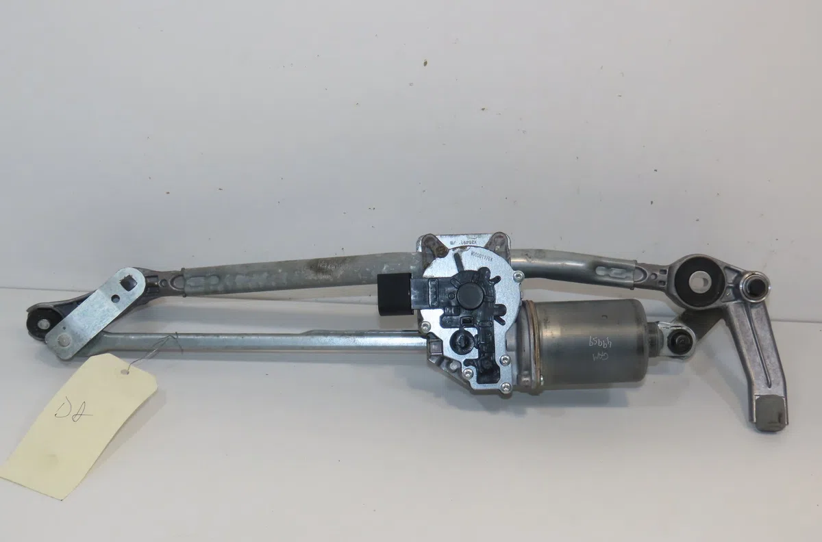 Moteur essuie-glace avant Bmw 3 (F30, F80) 335 i (2011-2015) occasion