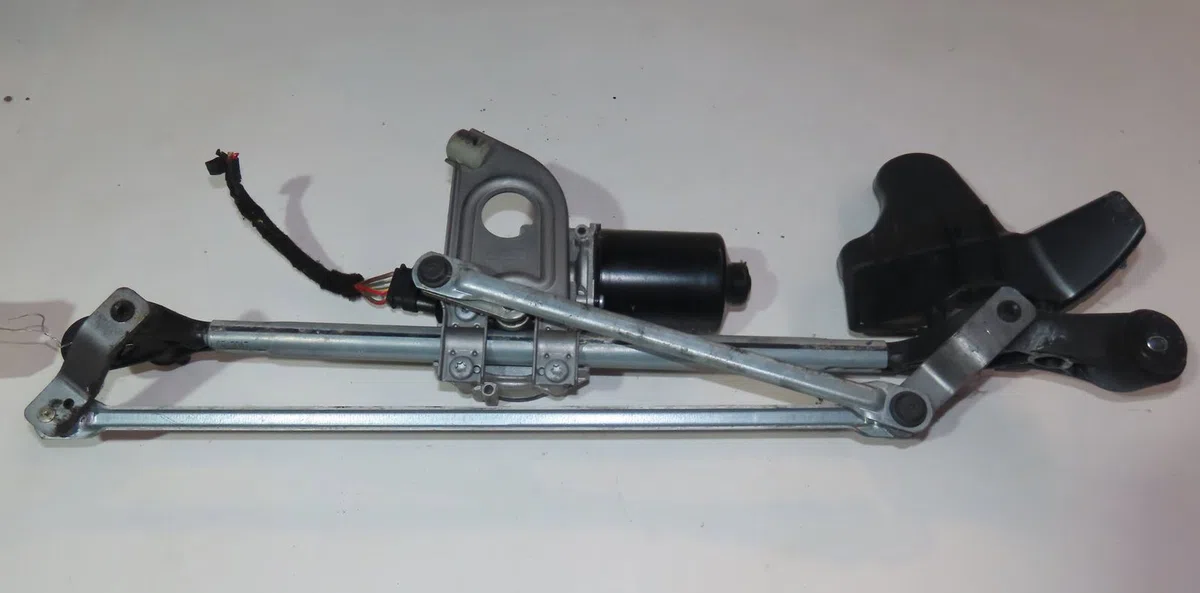 Moteur essuie-glace avant Bmw 3 Gran Turismo (F34) 320 d xdrive (2013-2015) occasion