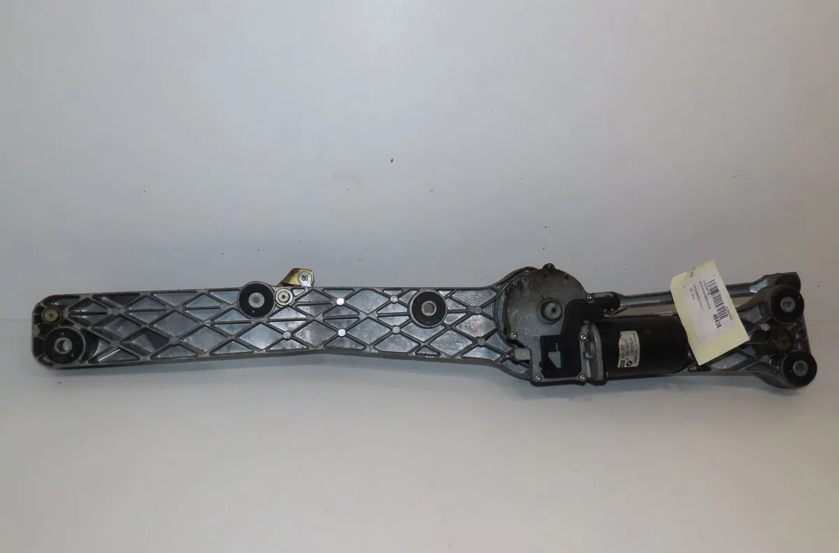 Moteur essuie-glace avant Bmw 5 (E39) 528 i (1995-2000) occasion
