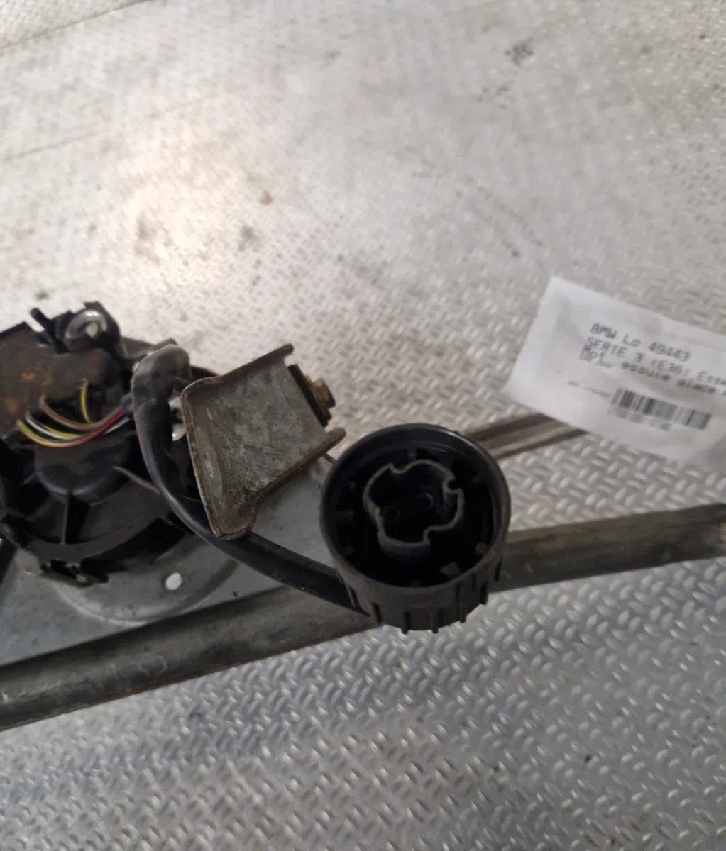 Moteur essuie-glace avant BMW SERIE 3 E36  SERIE 3 E36 occasion