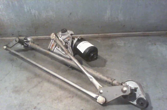 Moteur essuie-glace avant CHRYSLER PTCRUISER 2004 occasion