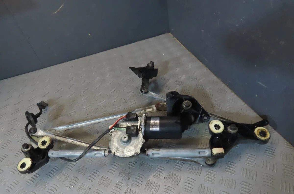 Moteur essuie-glace avant CHRYSLER VOYAGER 2001 occasion