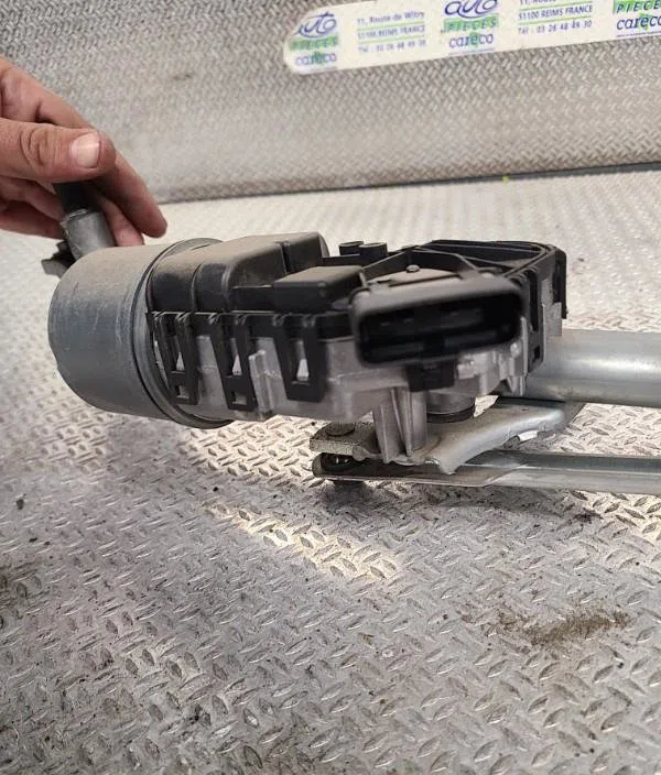 Moteur essuie-glace avant Citroen BERLINGO Camionnette-Monospace (B9) 1.6 bluehdi 100 (2014) occasion