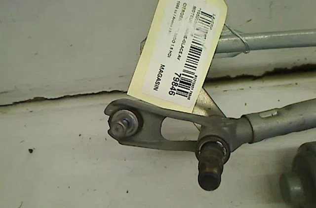 Moteur essuie-glace avant Citroën BERLINGO MULTISPACE (B9) 1.6 hdi 110 (2008) occasion