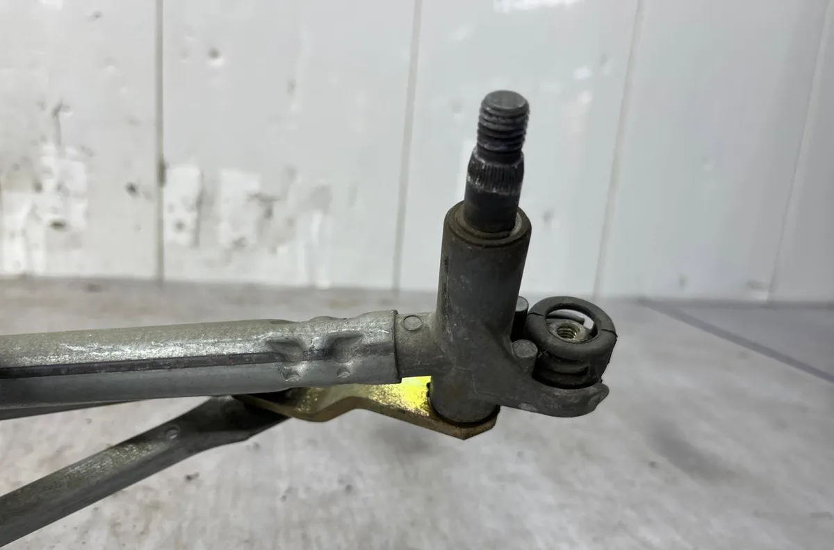 Moteur essuie-glace avant CITROEN C2 PHASE 1 occasion